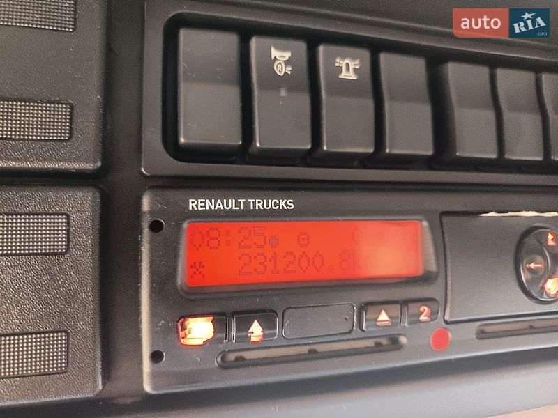 Бетоноукладчик Renault Premium 2013 в Житомире