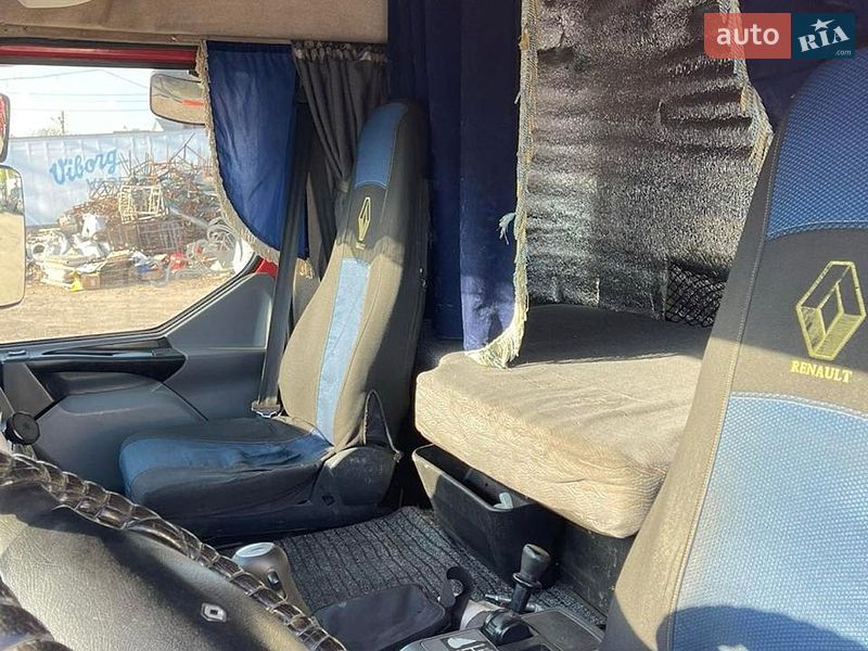 Тягач Renault Premium 2006 в Днепре