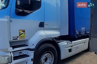 Тягач Renault Premium 2008 в Ромнах