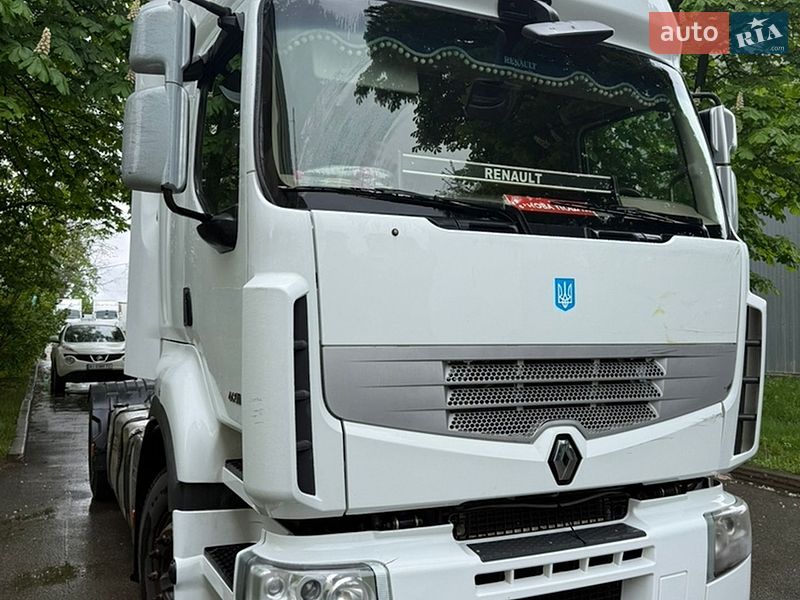 Тягач Renault Premium 2011 в Броварах