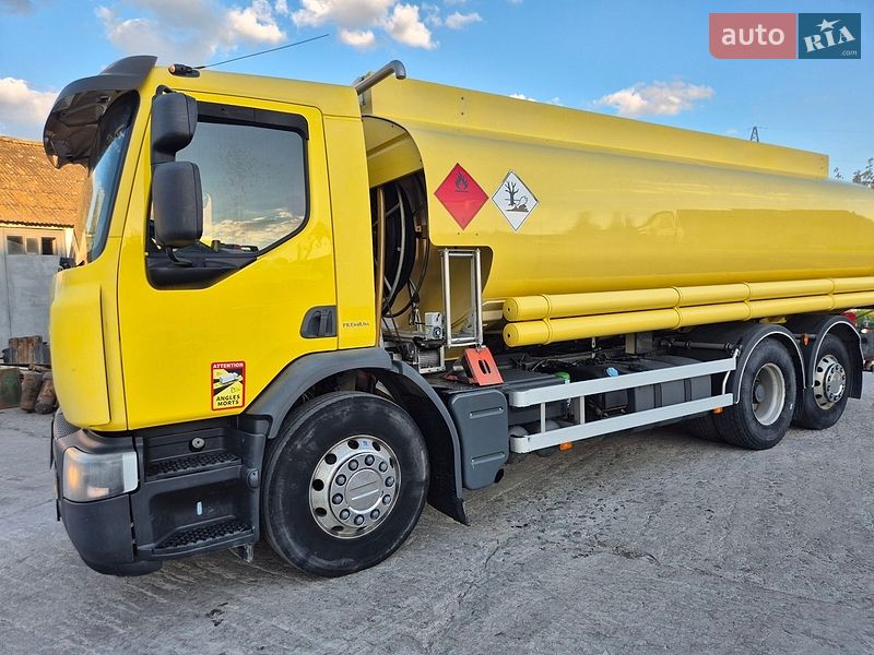 Бензовоз Renault Premium 2009 в Ладижині