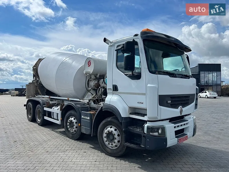 Renault Premium 2013