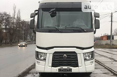 Тягач Renault Range T/T-Series  2015 в 