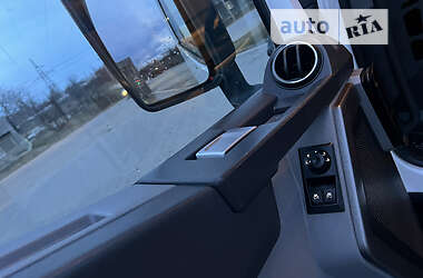 Тягач Renault Range T/T-Series  2015 в 