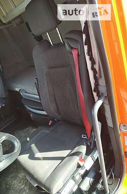 Тягач Renault Range T/T-Series  2015 в 