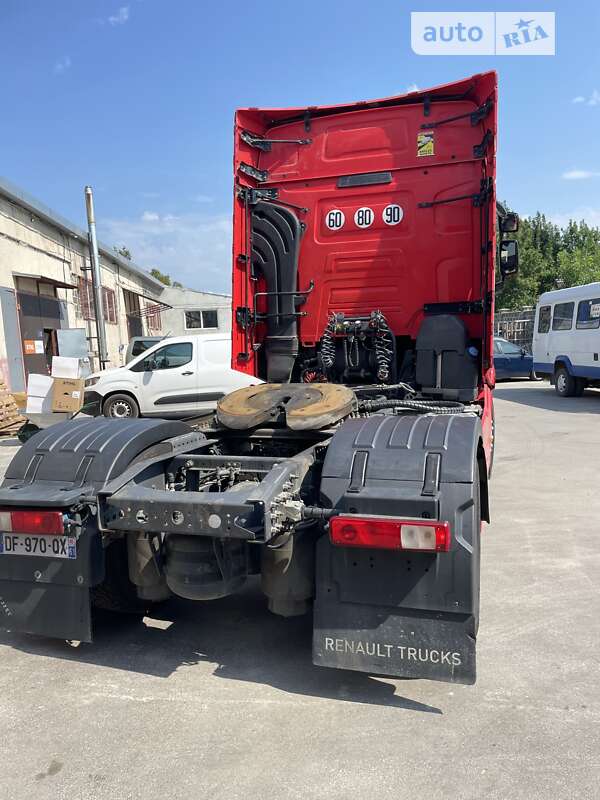 Тягач Renault Range T/T-Series  2014 в Калуші