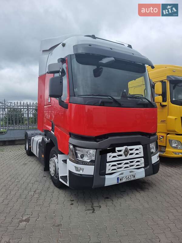 Тягач Renault Range T/T-Series  2015 в Луцьку