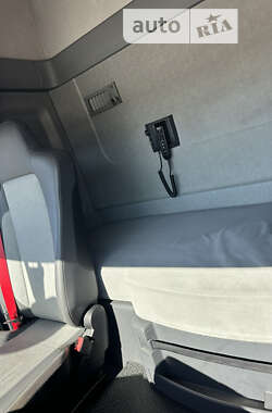 Тягач Renault Range T/T-Series  2015 в 