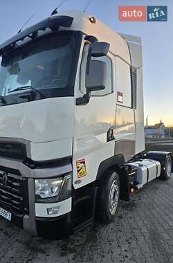 Тягач Renault Range T/T-Series  2015 в 