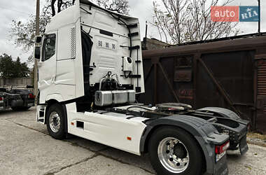 Тягач Renault Range T/T-Series  2014 в 