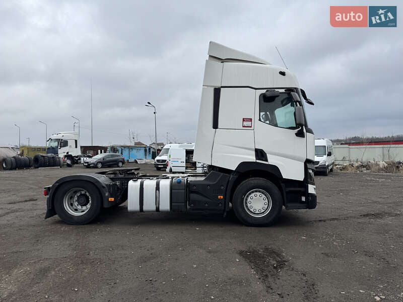 Тягач Renault Range T/T-Series  2015 в Києві