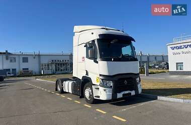 Тягач Renault Range T/T-Series  2015 в 
