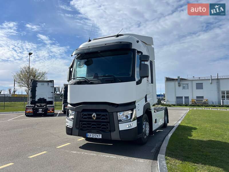 Тягач Renault Range T/T-Series  2015 в 