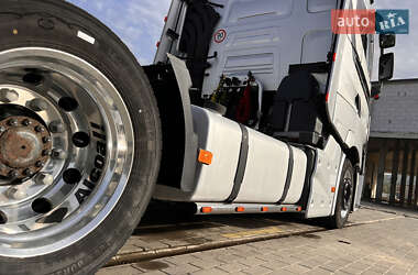 Тягач Renault Range T/T-Series  2017 в 