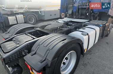 Тягач Renault Range T/T-Series  2015 в 