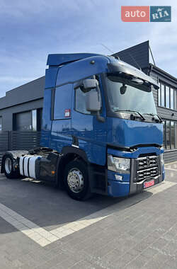 Тягач Renault Range T/T-Series  2014 в Вараше