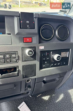 Тягач Renault Range T/T-Series  2014 в 