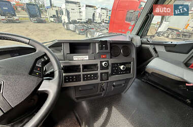 Тягач Renault Range T/T-Series  2014 в 