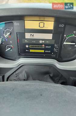 Тягач Renault Range T/T-Series  2014 в 