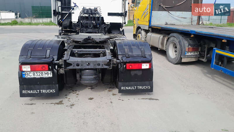 Тягач Renault Range T/T-Series  2015 в Львові