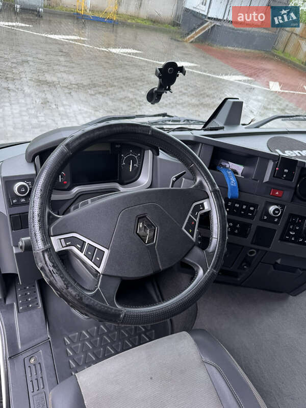Тягач Renault Range T/T-Series  2015 в Виннице