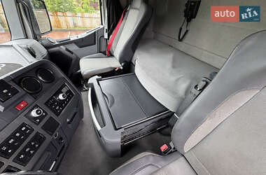 Тягач Renault Range T/T-Series  2015 в 