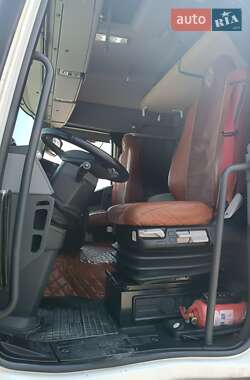 Тягач Renault Range T/T-Series  2015 в 