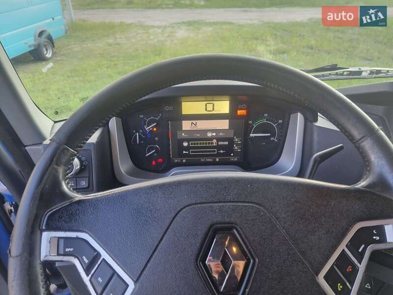 Тягач Renault Range T/T-Series  2015 в Сарнах