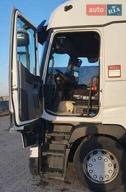 Тягач Renault Range T/T-Series  2015 в 