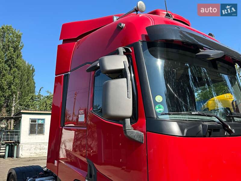 Тягач Renault Range T/T-Series  2017 в Киеве