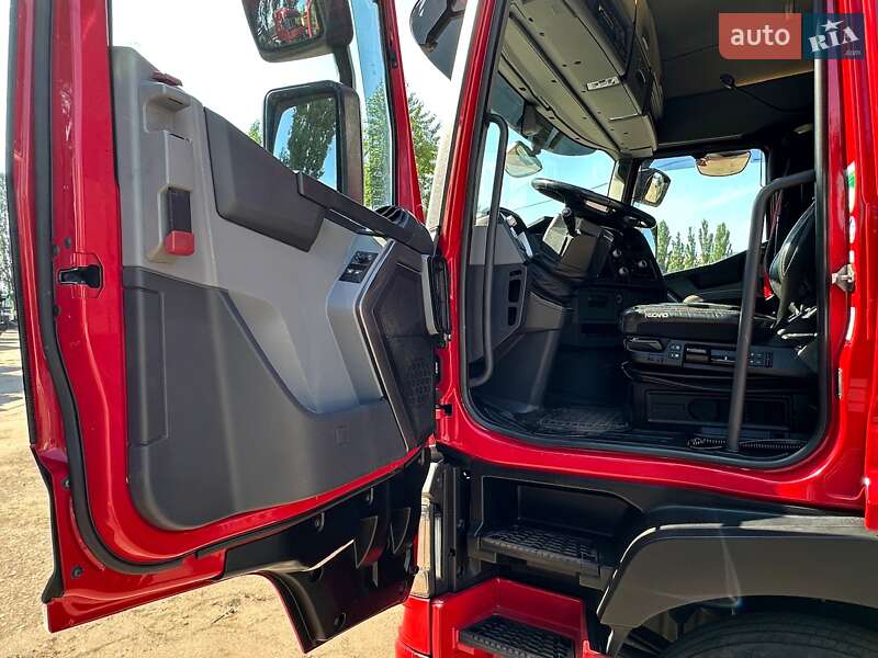 Тягач Renault Range T/T-Series  2017 в Киеве