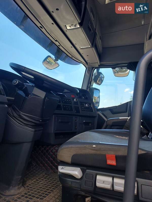 Тягач Renault Range T/T-Series  2014 в Рівному
