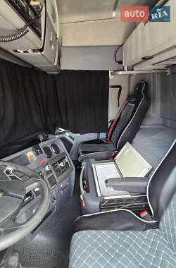 Тягач Renault Range T/T-Series  2014 в 