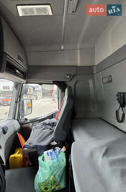 Тягач Renault Range T/T-Series  2015 в 