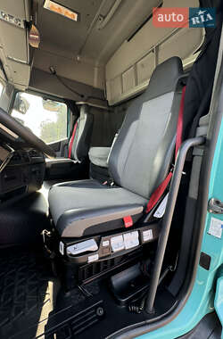 Тягач Renault Range T/T-Series  2015 в 