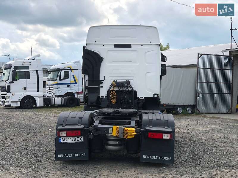 Тягач Renault Range T/T-Series  2015 в Ковеле