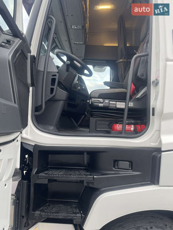 Тягач Renault Range T/T-Series  2017 в Луцке