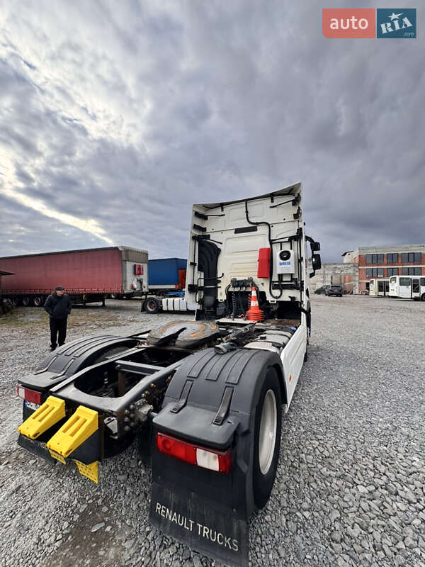 Тягач Renault Range T/T-Series  2014 в Львові