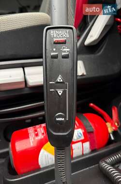 Тягач Renault Range T/T-Series  2017 в 