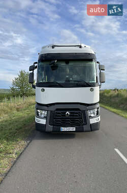 Тягач Renault Range T/T-Series  2013 в  фото 2 Тягач Renault Range T/T-Series  2013 в
