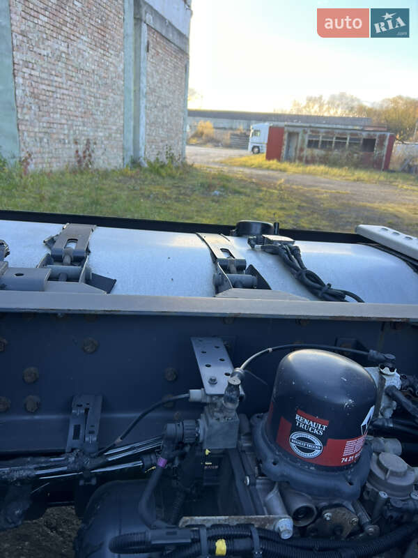 Тягач Renault Range T/T-Series  2014 в Ивано-Франковске