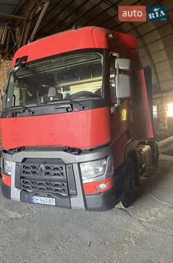 Тягач Renault Range T/T-Series  2015 в Ромнах