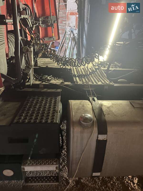 Тягач Renault Range T/T-Series  2015 в Ромнах