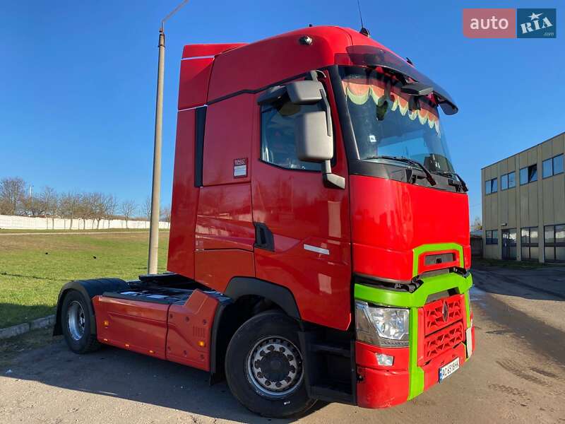 Тягач Renault Range T/T-Series  2015 в Луцке