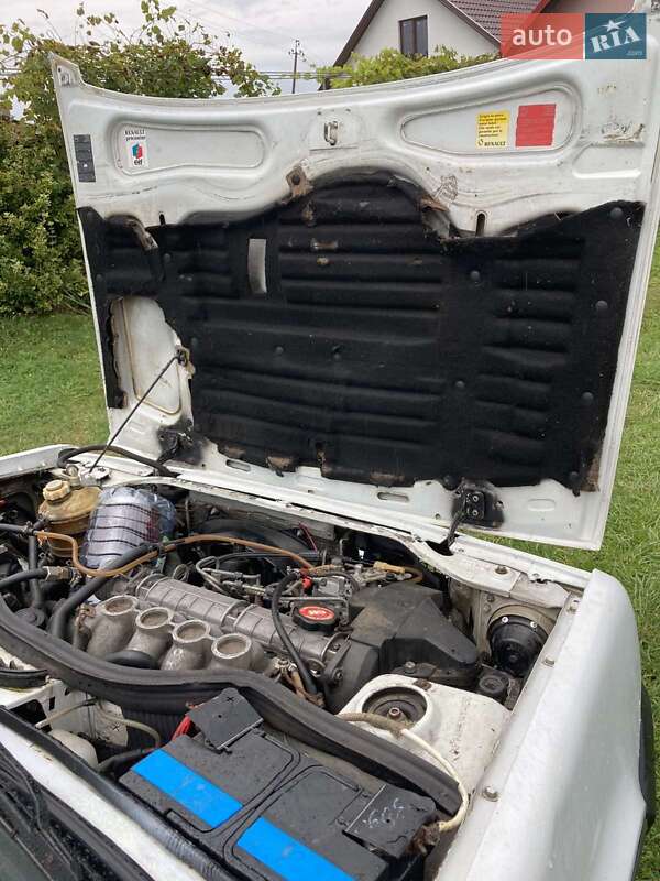 Минивэн Renault Rapid 1996 в Судовой Вишне
