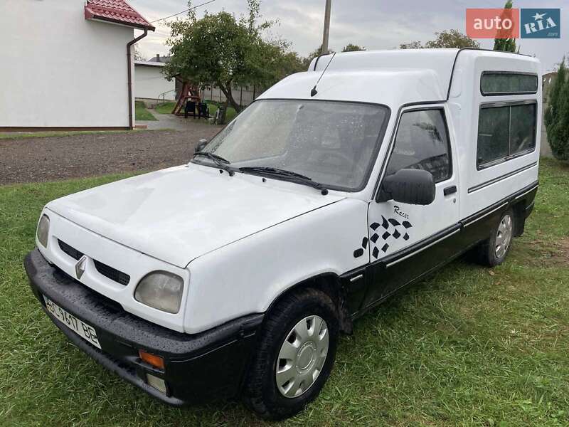 Минивэн Renault Rapid 1996 в Судовой Вишне