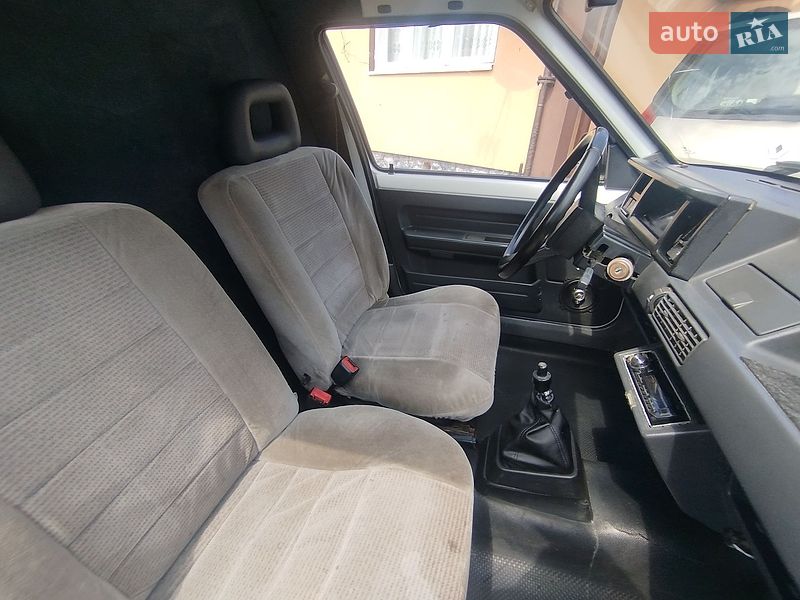 Грузовой фургон Renault Rapid 1992 в Ровно