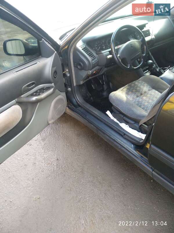 Ліфтбек Renault Safrane 1994 в Білій Церкві