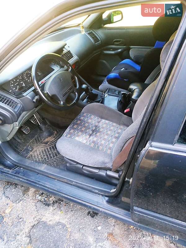 Ліфтбек Renault Safrane 1994 в Білій Церкві