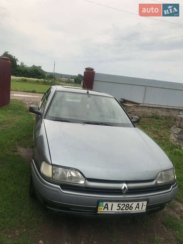Renault Safrane 1993